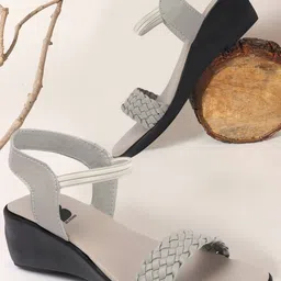 Be Found Wedge Sandals-picture-25