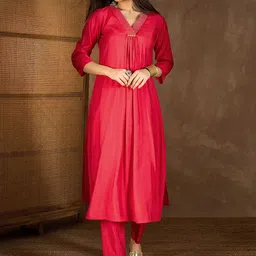 Inddus Floral Yoke Design Pleated V-Neck Tunic With Trousers-picture-32