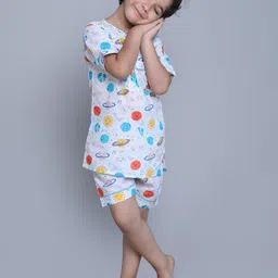 Little Clothings Kids Printed Welcome To The Space-Age Night suit-picture-13