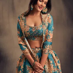 DIVASTRI Embellished Sequinned Semi-Stitched Lehenga & Unstitched Blouse With Dupatta image 5