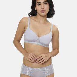 Triumph Breathable Padded Non Wired Bra-39