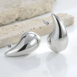 V FASHION JEWELLERY Stainless Steel Silver-Plated Teardrop Shaped Drop Earrings-image-94