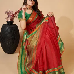 DIVASTRI Zari Silk Blend Saree image 4