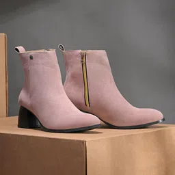 El Paso Women Block-Heeded Chelsea Boots-57