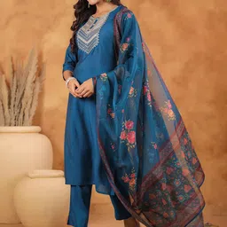 KALINI Ethnic Motifs Yoke Design Sequinned Kurta With Trousers & Dupatta image 5