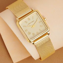 JOKER & WITCH Women Printed Dial & Stainless Steel Bracelet Style Straps Digital Watch AMWW953-58