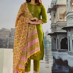 Ekta Textiles Women Ethnic Motifs Kurta with Trousers & Dupatta-picture-17