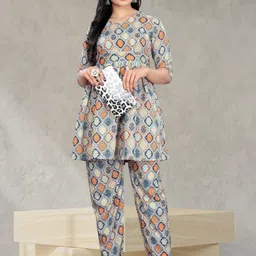 KANUDA Women Black Poly Crepe Kurta Sets-picture-31