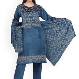 WOOL 4U Women Ethnic Motifs Printed Regular Kurta with Trousers & With Dupatta image 4