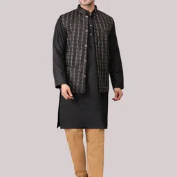 Voniry Men Ethnic Motifs Embroidered Regular Kurta with Pyjamas-picture-19