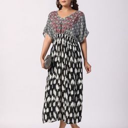 STIL O STITCH Print Satin Fit & Flare Maxi Dress-image-86