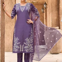 Tikhi Imli Women Ethnic Motifs Embroidered Kurta with Trousers & Dupatta-picture-44