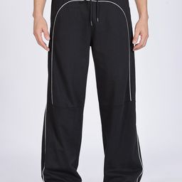 Eszett Men Relaxed High-Rise Easy Wash Cargos Trousers-picture-9