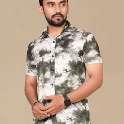 Metronaut Men Spread Collar Abstract Printed Elastane Casual Shirt-image-32
