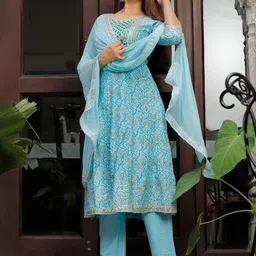 SHALIG Women Floral Embroidered Anarkali Kurta with Trousers & Dupatta-image-39