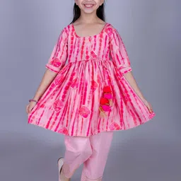 FabJunior Girls Ethnic Motifs Dyed Regular Gotta Patti Kurta with Trousers-picture-5