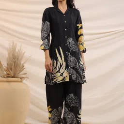 JISORA Collection Printed Russian Silk Shirt With Palazzo Co-ord Set-image-6
