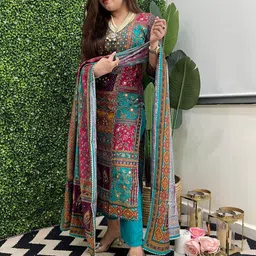 KALINI Women Printed Regular Kurta with Trousers & With Dupatta-14