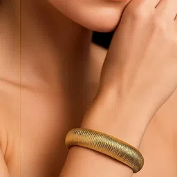 ISHTAARA Women Gold-Plated Bangle-Style Stainless Steel Casual Bracelet-image-56
