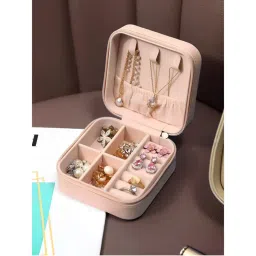 NFI Essentials Small Pu Jewellery Organiser Box Portable Travel Jewelry Storage (S)-picture-39
