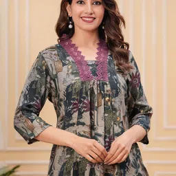 GULABI LEAF Women Floral Printed Regular Anarkali Knee LengthKurta-picture-26