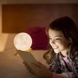 rentoor 3D Moon Touch Sensor with Wooden Stand Bedroom Table Lamp image 2