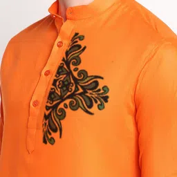 DEVOILER Ethnic Motifs Printed Mandarin Collar Regular Kurta with Pyjamas image 2