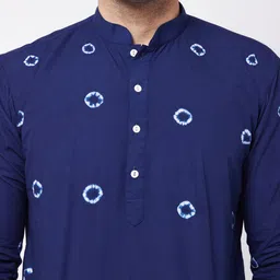 VASTRAMAY Men Printed Pure Cotton Kurti with Nehru Jacket With  Pyjamas image 4