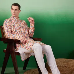 Sangria Abstract Printed Mandarin Collar Kurta-picture-50
