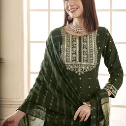 Anouk Teal Green Floral Embroidered Straight Kurta With Trousers & Dupatta-picture-17
