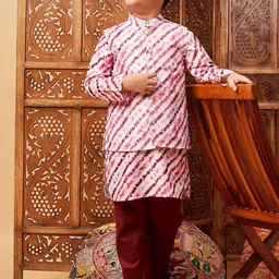 Stylo Bug Boys Ombre Printed Sequinned Kurta with Pyjamas image 2