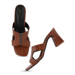 Mast & Harbour Textured Square Toe Block Heels image 5