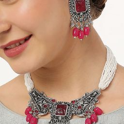 OOMPH Stone Studded & Beaded Jadau Jewellery Set-image-16