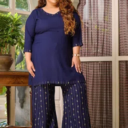PrettyPlus by Desinoor.com Printed Kurta with Palazzos image 4