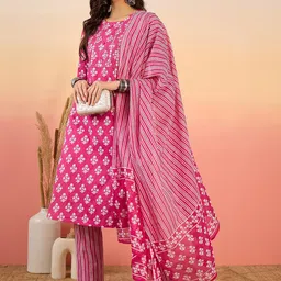 Sangria Floral Printed Mirror Work Pure Cotton Kurta with Trousers & Dupatta-9