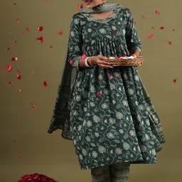 Indo Era Floral Printed Pleated Gotta Patti Pure Cotton Kurta With Trouser & Dupatta-picture-9