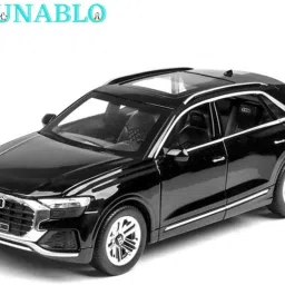 1:24 Die-Cast Alloy Car Model Q8 Off-Road Model with Sound and Light Pull Back-28