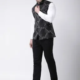 Hangup Men Black & White Printed Nehru Jacket image 4