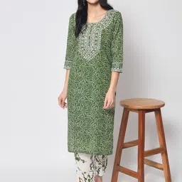 Vastralay Bandhani Printed Mirror Work Pure Cotton Kurta with Trousers-picture-1