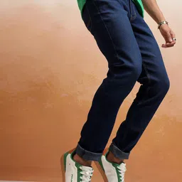 HIGHLANDER Men Blue Slim Fit Mid-Rise Clean Look Stretchable Jeans-picture-42