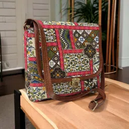 White Women Sling Bag Trendy|Classic|Party Sling Bag for Womens, Made With Best Quality-image-67