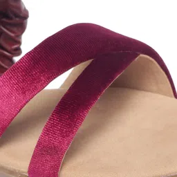 Monrow Textured Open Toe Flats image 2