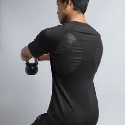 CULT Men Black True Performance Sculpted T-shirt-4