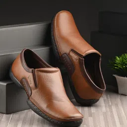 Egoss Men Round Toe Lightweight Leather Loafers-image-96