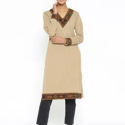 Vastraa Fusion Women Beige Solid Straight Woollen Kurta-picture-52