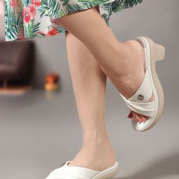 ICONICS Women Textured Block Heels Sandals-98