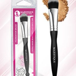 MAJESTIQUE Professional Foundation Brush - Black-30