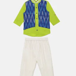 Tutus By Tutu Boys Green & White Colourblocked Kurta with Pyjamas-picture-56