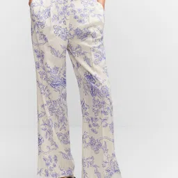 MANGO Women Floral Printed Pleated Trousers-image-71