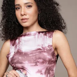 The Roadster Life Co. Abstract Printed Backless Top-47